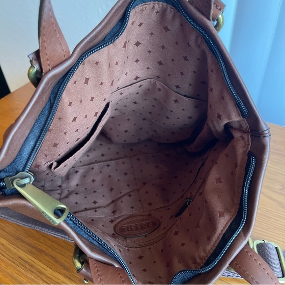 Fossil Brown Leather Explorer Foldover Tote Bag - Picture 11 of 17